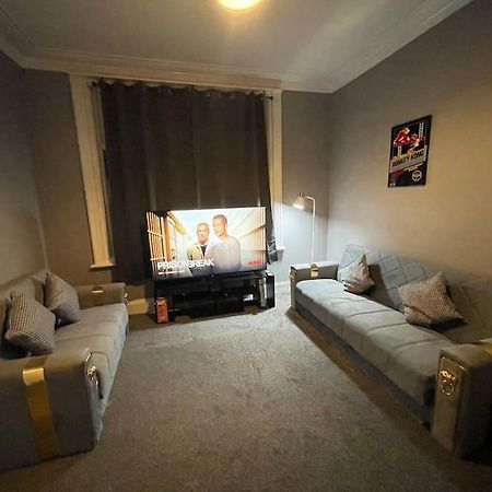 30 Percent Off Weekly Stays - 6 Bedroom House - 11 Beds Blackpool Eksteriør billede