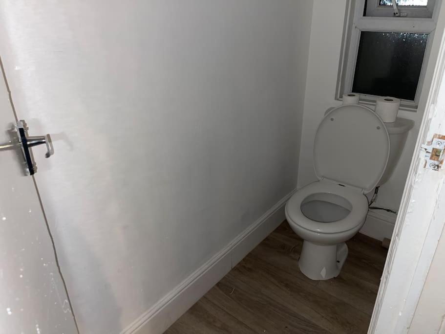 30 Percent Off Weekly Stays - 6 Bedroom House - 11 Beds Blackpool Eksteriør billede