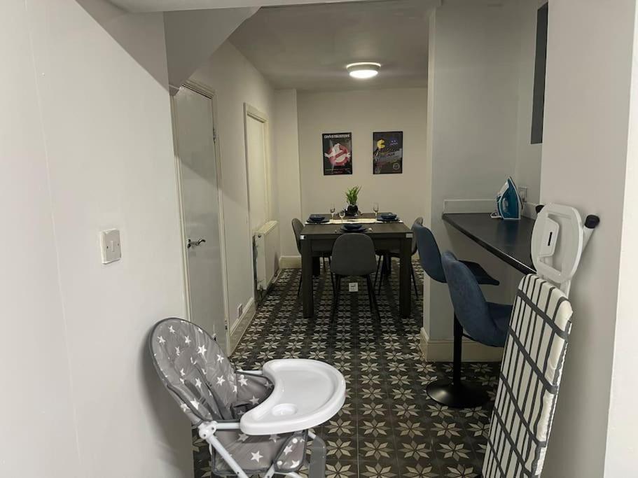30 Percent Off Weekly Stays - 6 Bedroom House - 11 Beds Blackpool Eksteriør billede