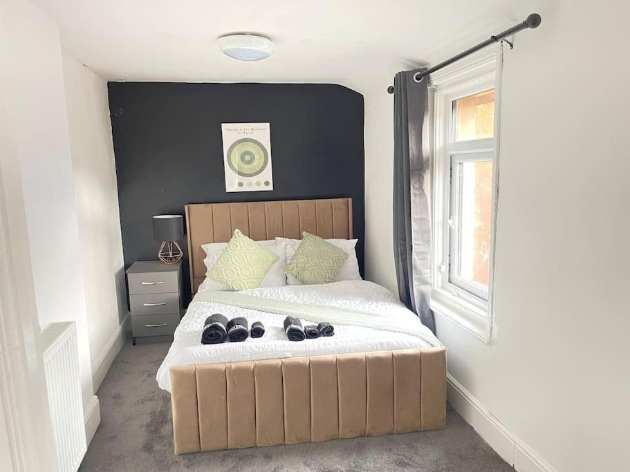 30 Percent Off Weekly Stays - 6 Bedroom House - 11 Beds Blackpool Eksteriør billede