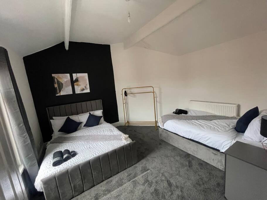 30 Percent Off Weekly Stays - 6 Bedroom House - 11 Beds Blackpool Eksteriør billede