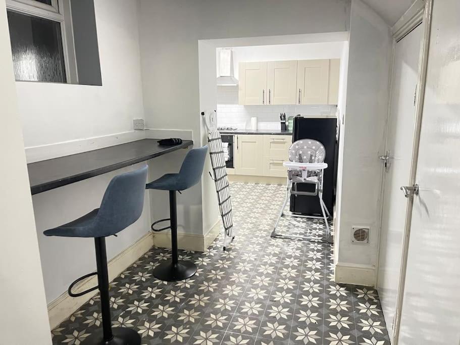 30 Percent Off Weekly Stays - 6 Bedroom House - 11 Beds Blackpool Eksteriør billede