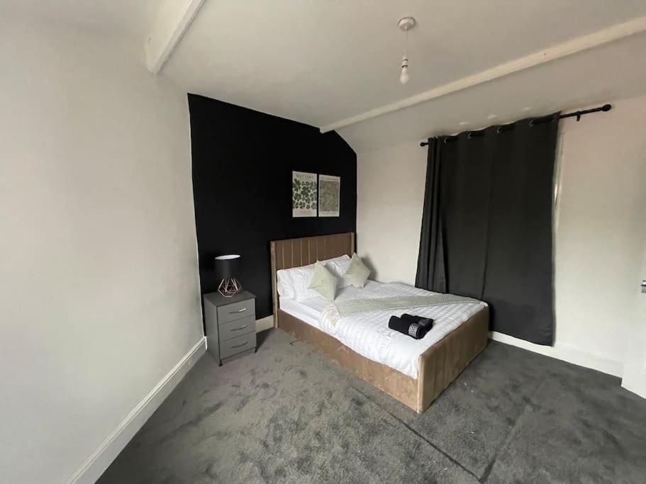 30 Percent Off Weekly Stays - 6 Bedroom House - 11 Beds Blackpool Eksteriør billede